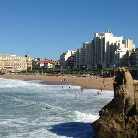 Lägenhet Victoria Surf P500 : Des Vacances Les Pieds Dans L'eau